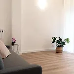 Apartament So Fine Petruzzelli Flat