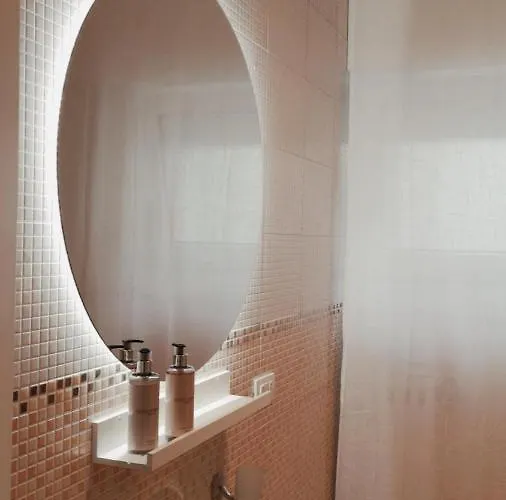 So Fine Petruzzelli Flat Apartman